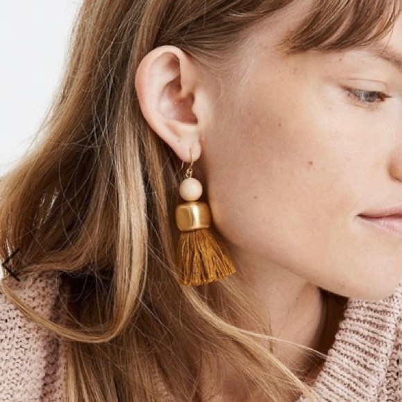 MADEWELL Wooden Bead Tassel Earrings - Picture 2 of 3